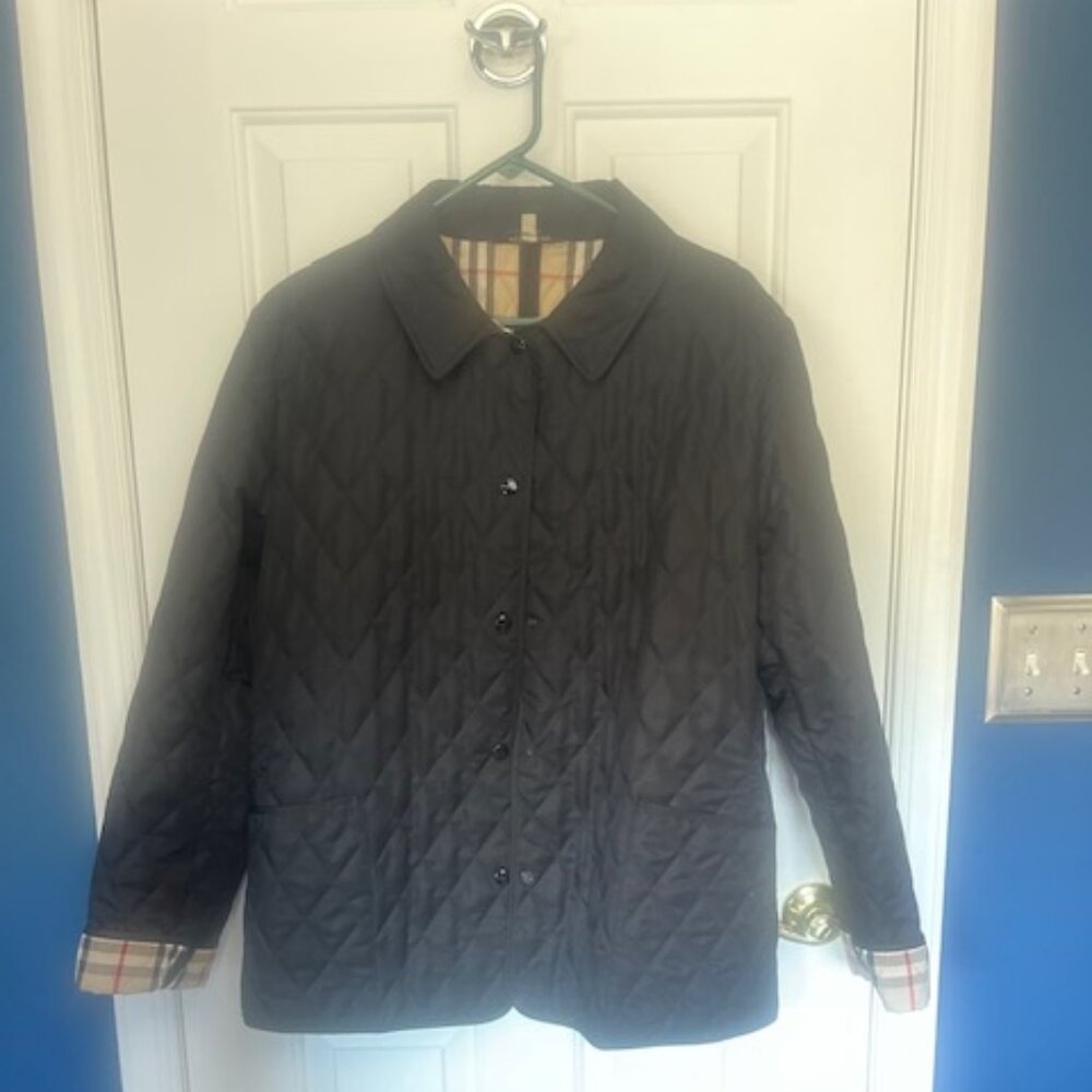 BURBERRY QUILTED JACKET